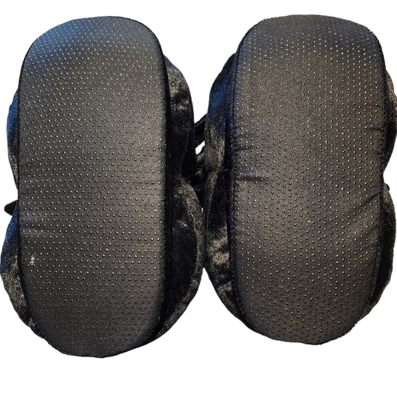 Dolls Kill Spider Slippers - Picture 2 of 2